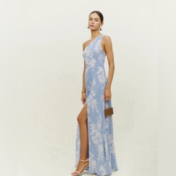 Reformation Evelyn dress in Aliso — size 8 (only worn once as a bridesmaid) - Picture 1 of 2